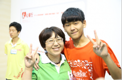 山东青岛少年演讲家丁一丁