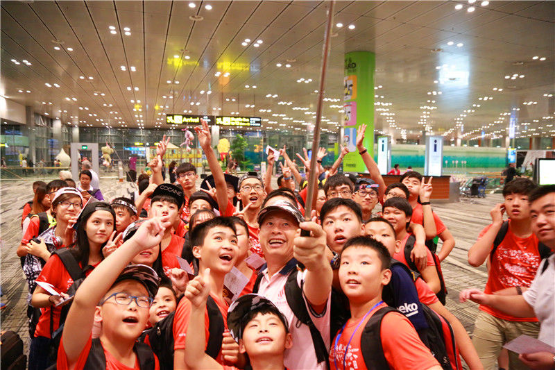 少年演讲家新加坡游学赢